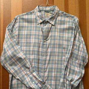 Faherty Mens Movement shirt, size large